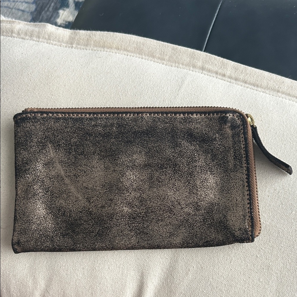 BELAIR Gold/Black Leather Clutch/Pouch